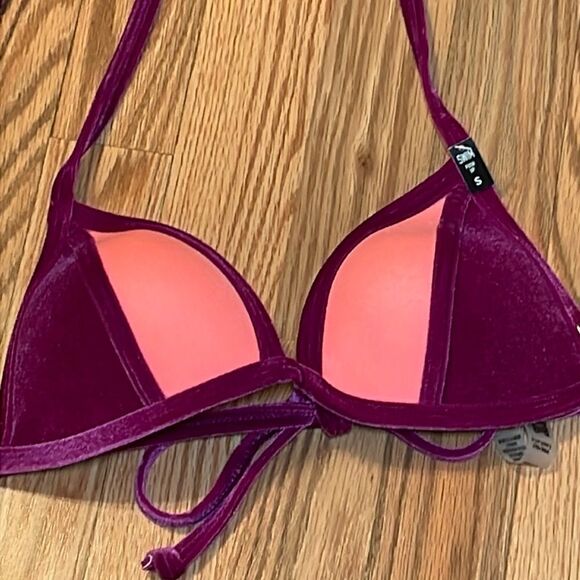 NWT! PINK Victoria’s Secret Swim Top Bikini, velvet push-up bra halter , Small - Picture 2 of 6